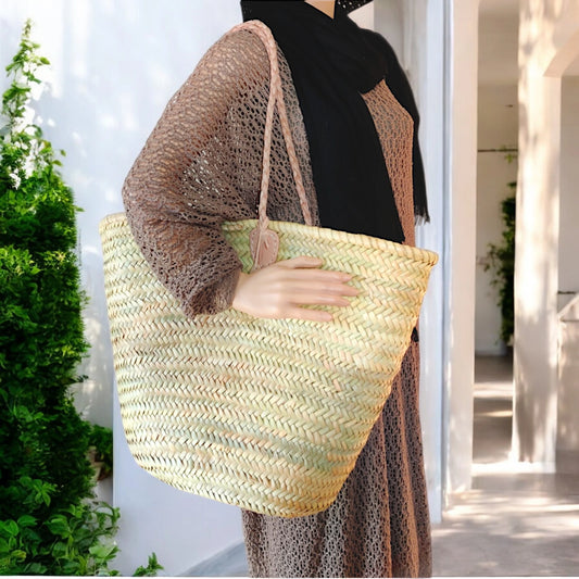 Handcrafted Moroccan Straw Basket – Durable & Stylish